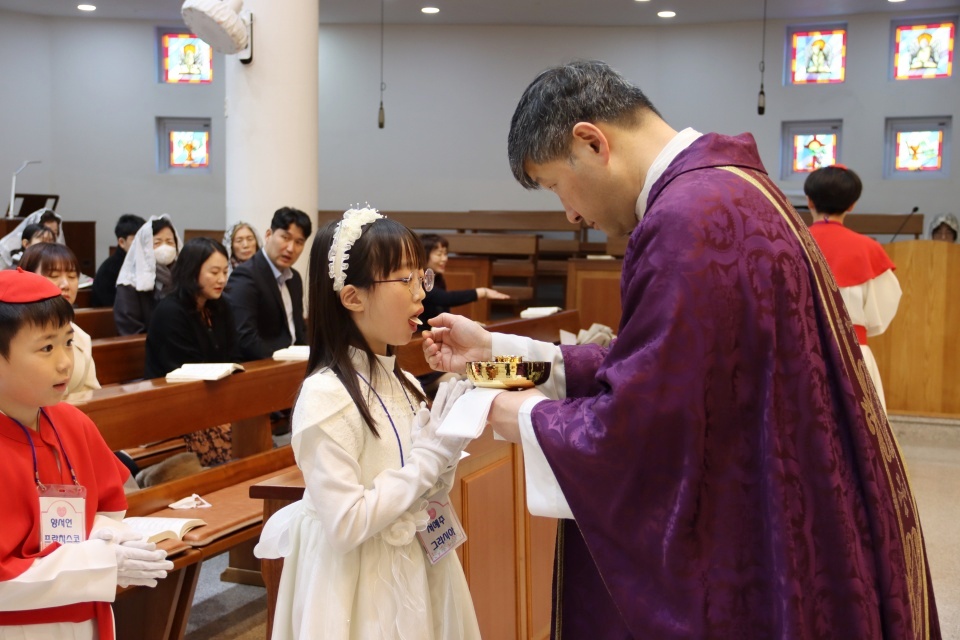 2025_12_07 첫영성체 (31).JPG