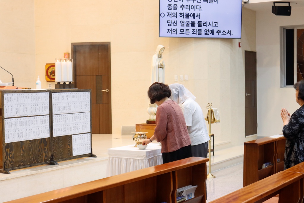 2025_10_02 한가위 위령미사 (18).JPG