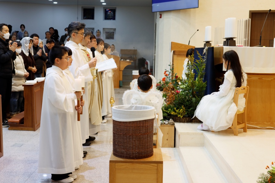 2025_12_24 성탄 성야미사 (5).JPG