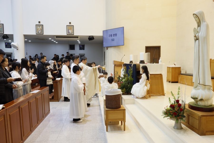2025_12_24 성탄 성야미사 (7).JPG