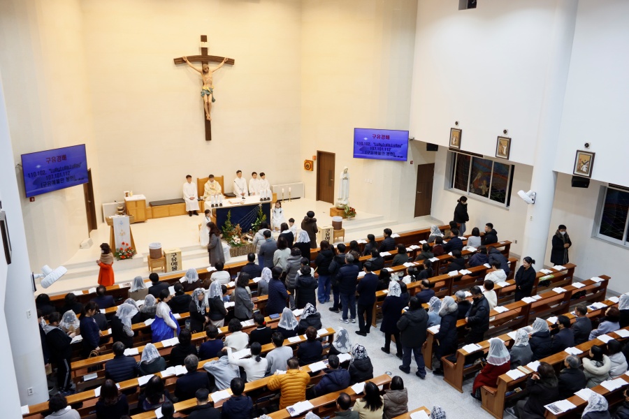 2025_12_24 성탄 성야미사 (9).JPG