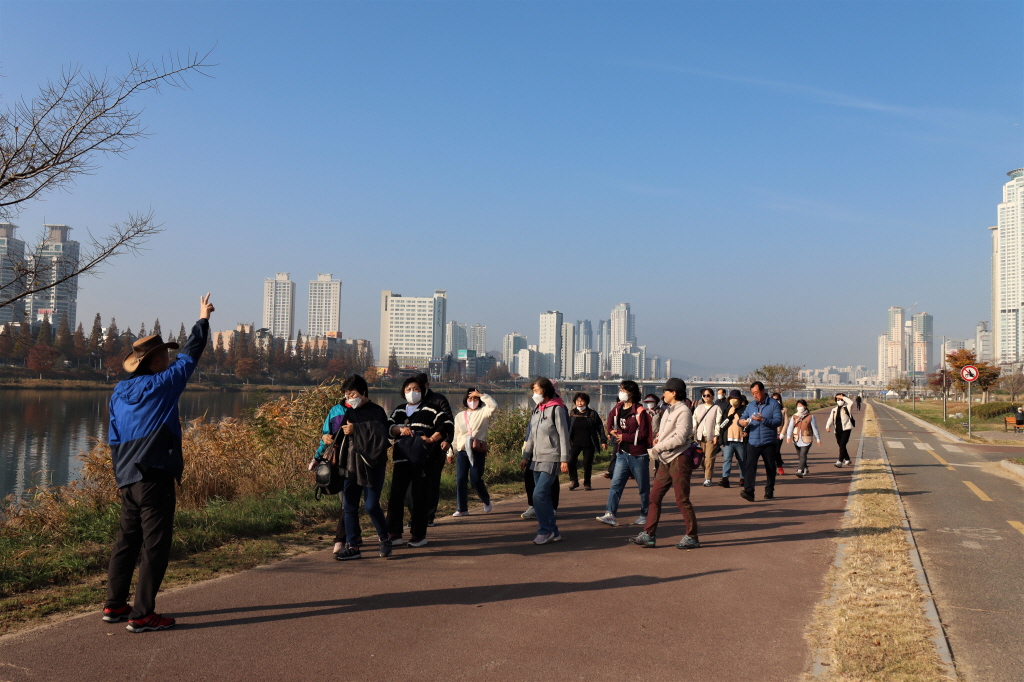 2022_11_12 도보성지순례(26).JPG