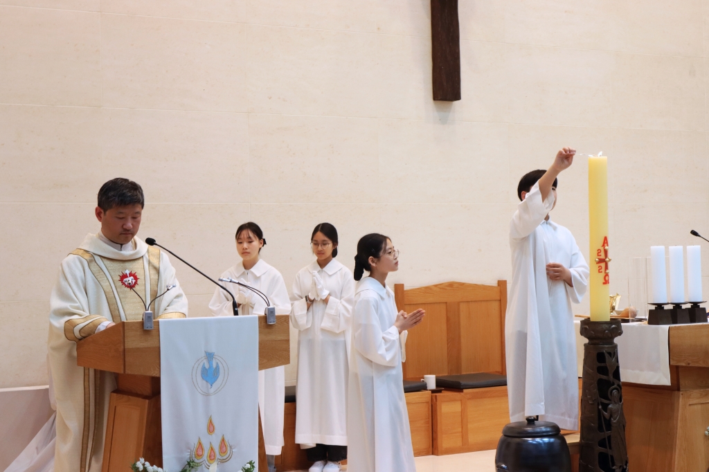 2025_04_19 주님 부활 대축일 파스카성야 (26).JPG