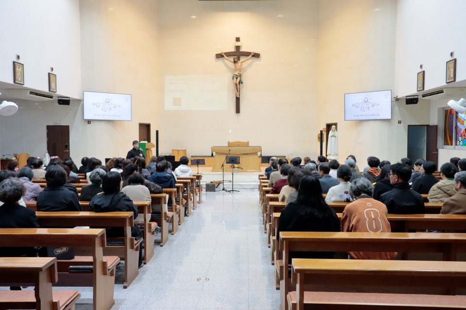 2025_11_17 연총 1부 오후의정원 (1).JPG