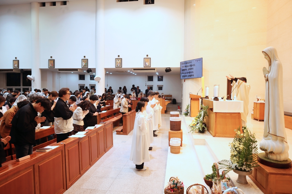 2025_04_19 주님 부활 대축일 파스카성야 (62).JPG