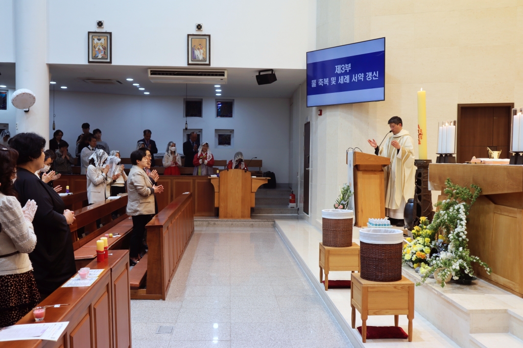 2025_04_19 주님 부활 대축일 파스카성야 (41).JPG