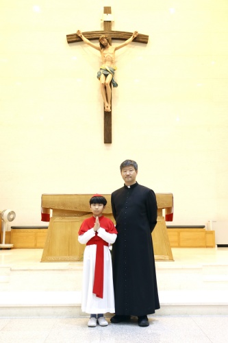 (용량수정) 2025_10_18 첫영성체 기념사진 (4).JPG