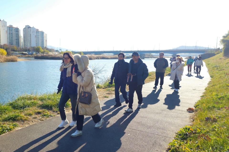 2024_12_14 도보성지순례(16).jpg