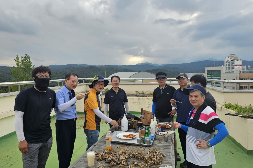 2024_09_08 옥상텃밭정리(12).jpg
