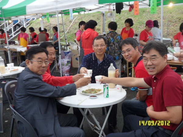 aSAM_2907.jpg
