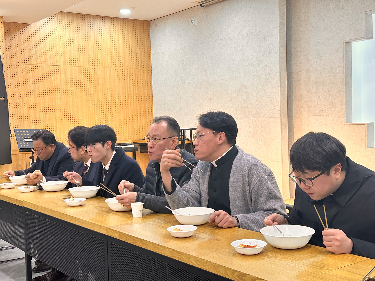 KakaoTalk_20241216_093136332_05.jpg