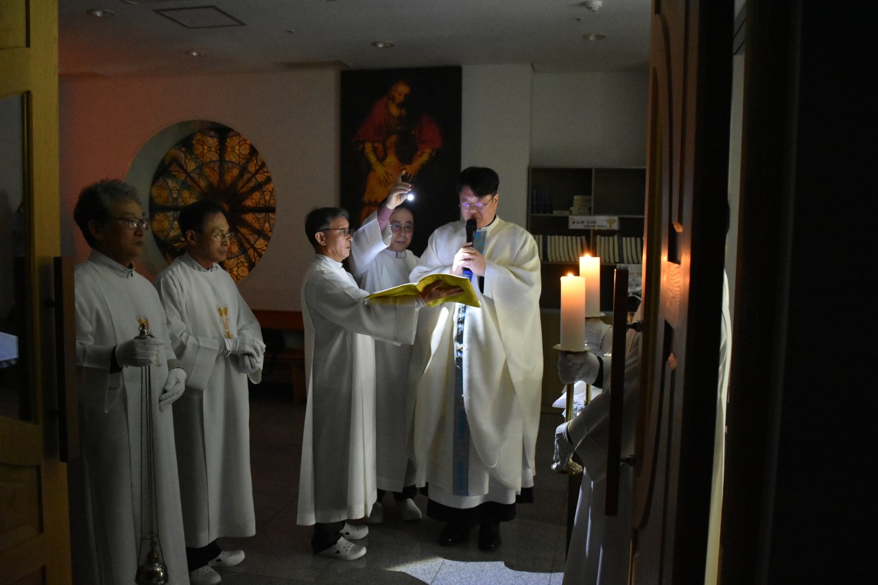 BandPhoto_2025_01_06_09_52_12.jpg