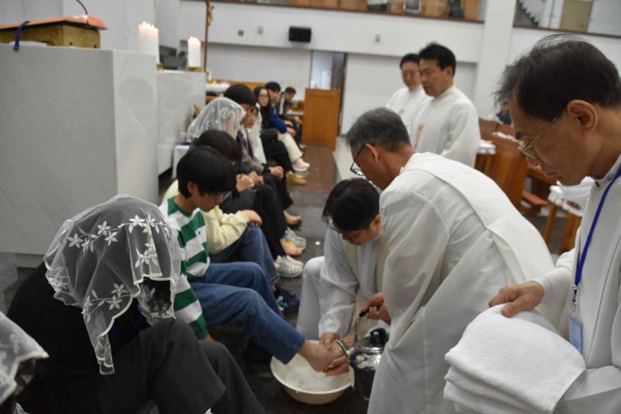 BandPhoto_2025_04_25_10_38_13.jpg