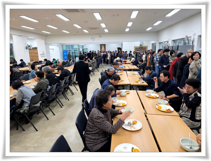 20251026_시몬신부님영명축일 (15).jpg