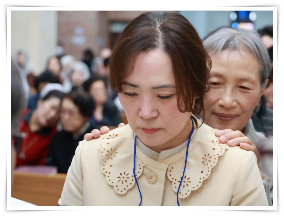 251102_받아들이는예식 (6).jpg