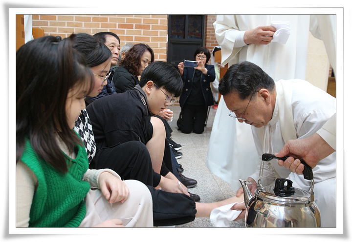 [꾸미기]_성목요일20240328_성목요일_세영디카082.jpg