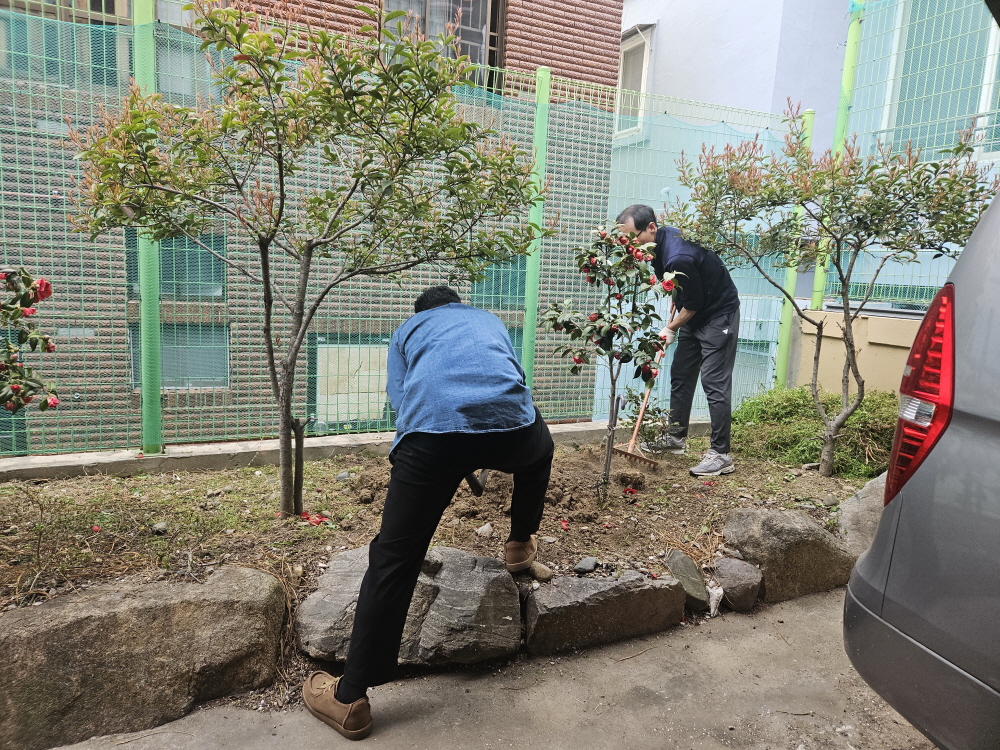 [꾸미기]KakaoTalk_20250405_151227796_17.jpg