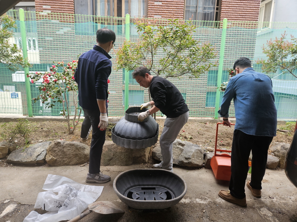 [꾸미기]KakaoTalk_20250405_151227796_21.jpg