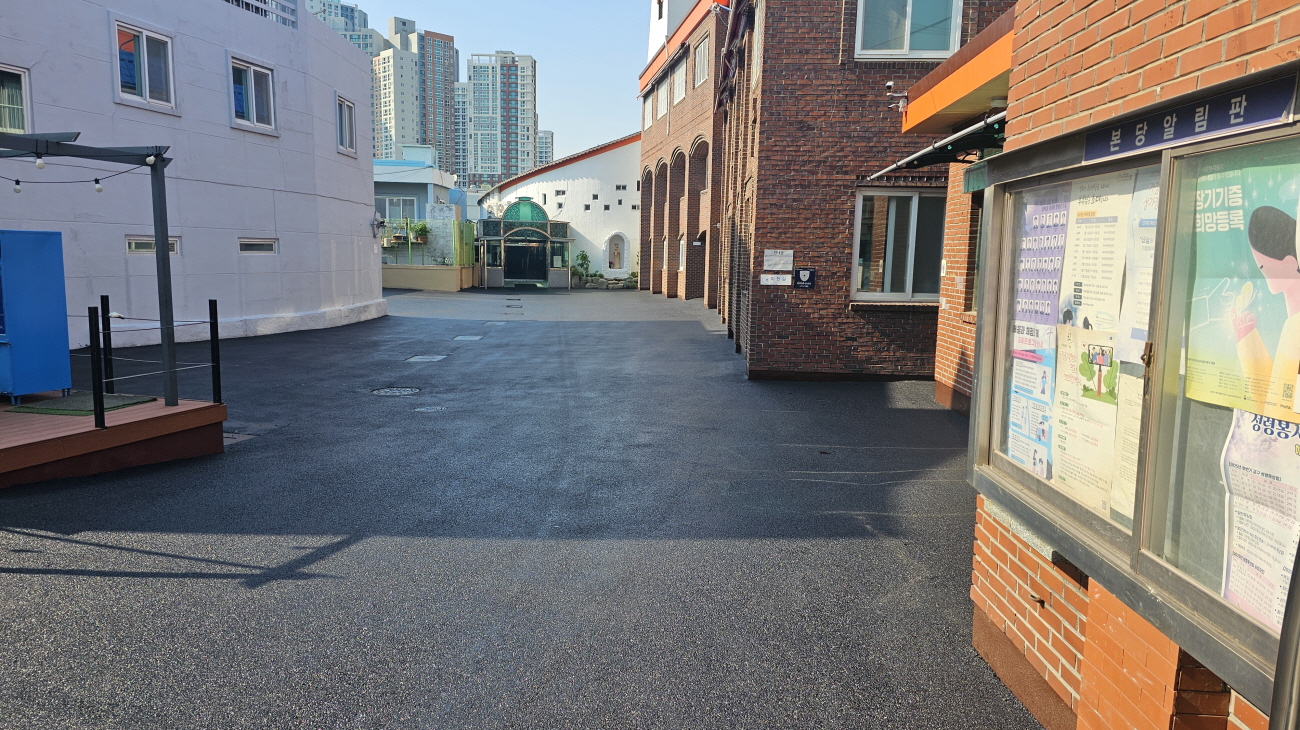 [꾸미기]KakaoTalk_20250512_162352289_01.jpg