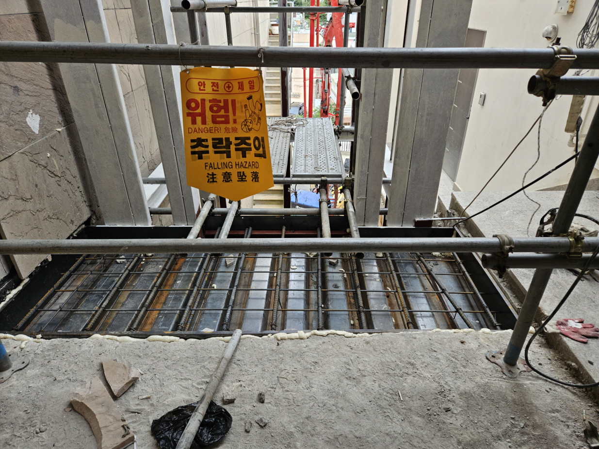 [꾸미기]KakaoTalk_20250918_175209542_03.jpg