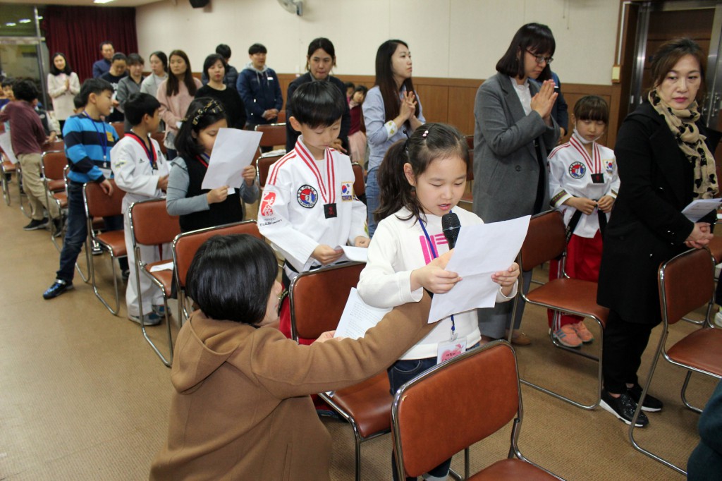 첫영성체가정세족례19.JPG