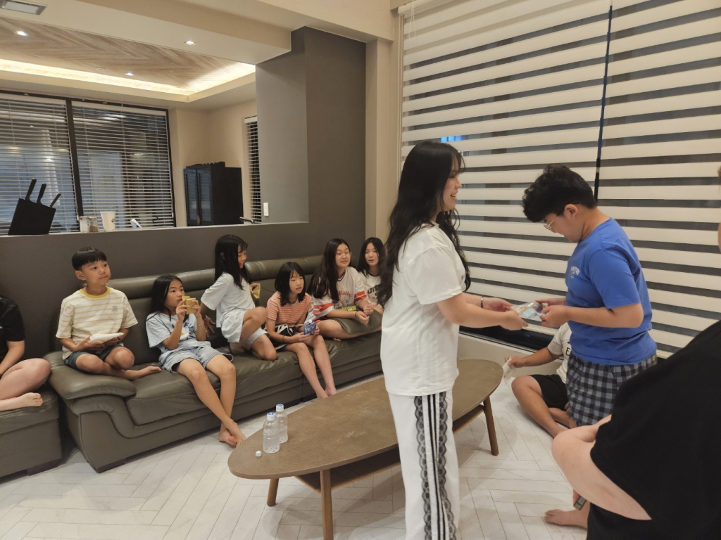KakaoTalk_20250819_160521765_05.jpg