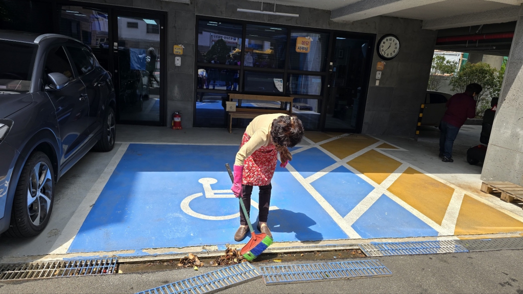 KakaoTalk_20250414_074335040_04.jpg