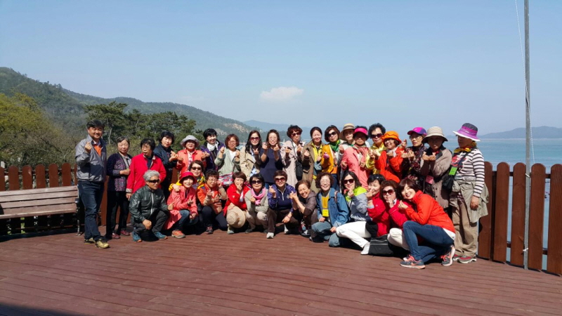 20170423093711-p-1BandPhoto_2017_04_23_09_26_47.jpg