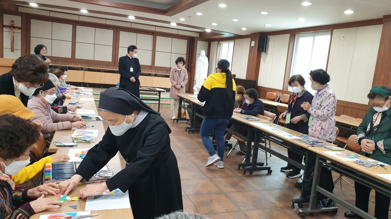 KakaoTalk_20230331_103427742_03.jpg