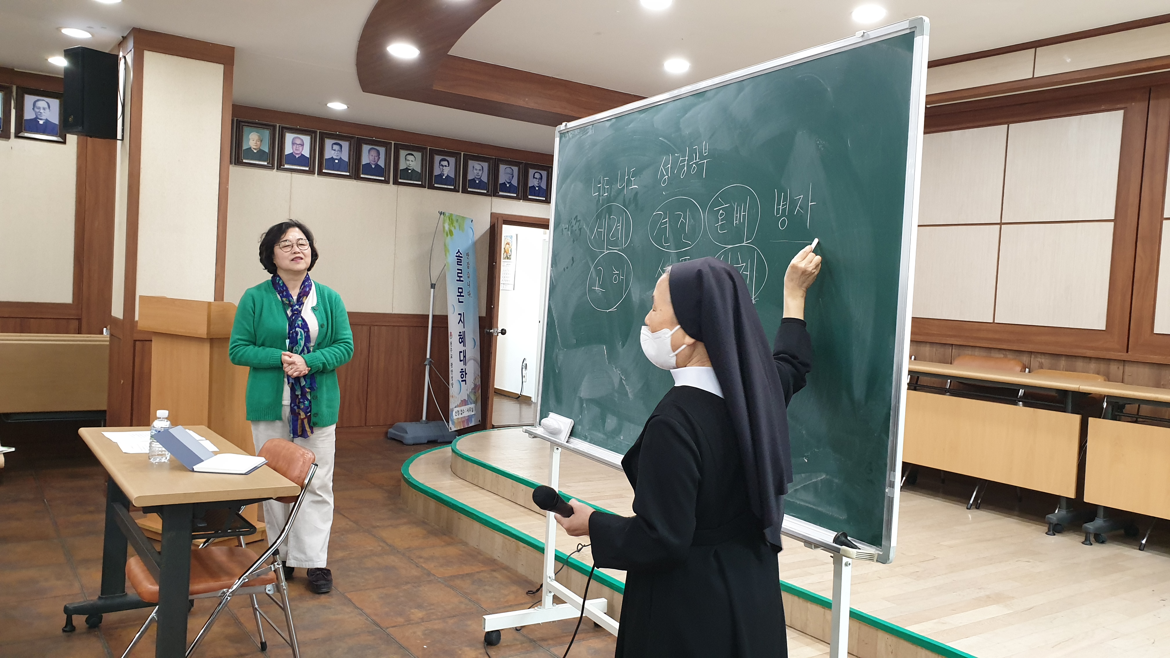 KakaoTalk_20230505_215716898_09.jpg