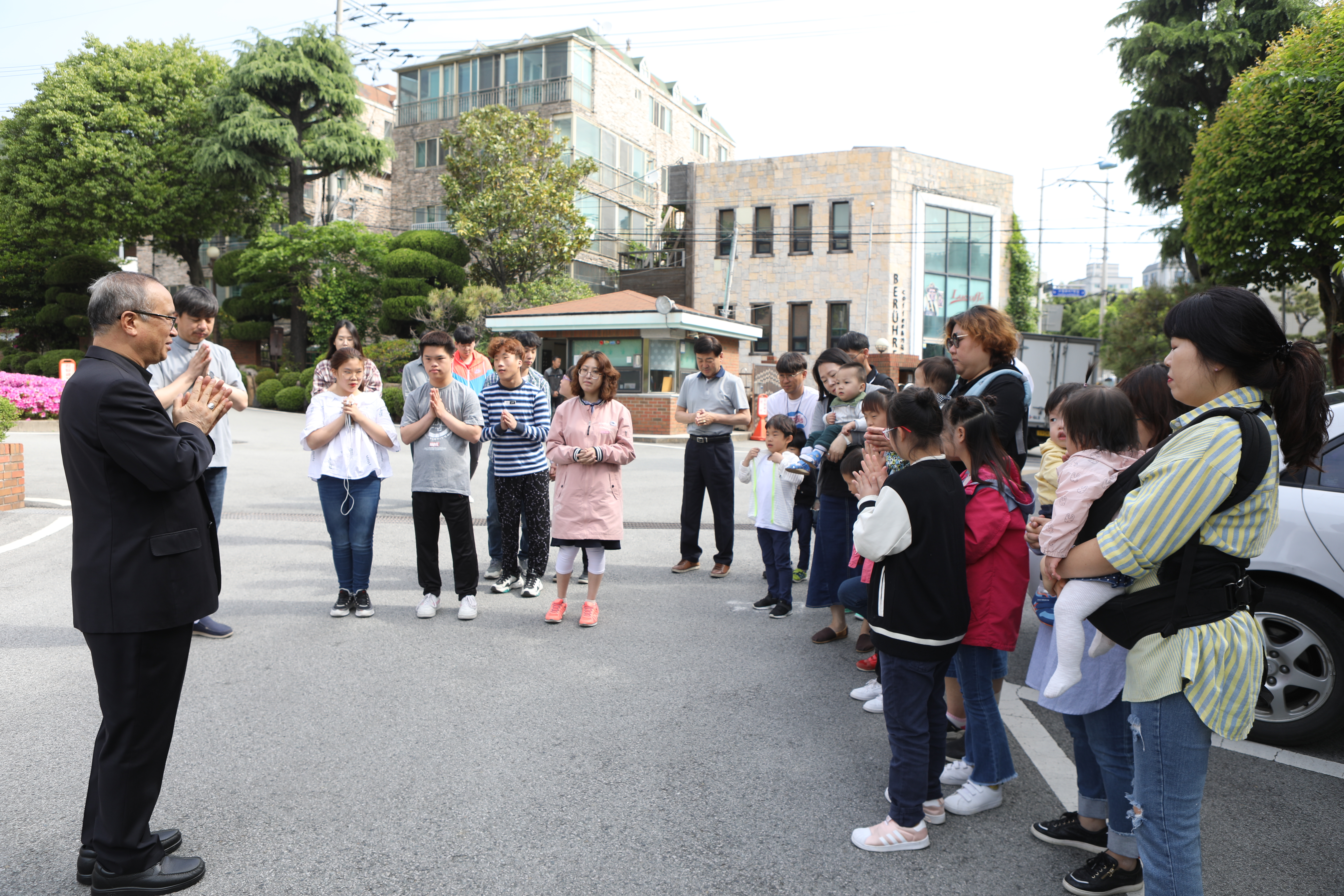 20190509오순절평화의마을여주시설아이들방문060.JPG