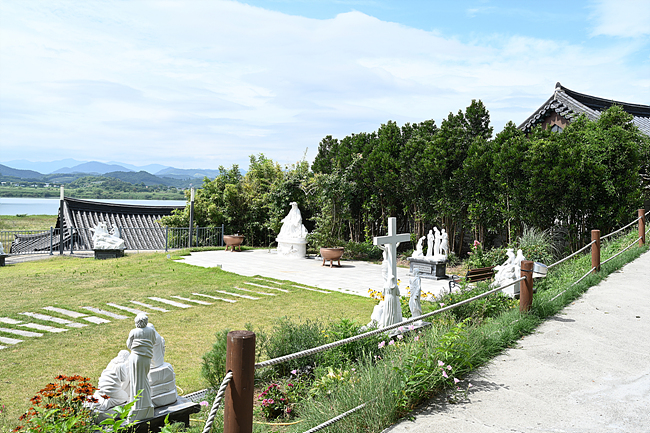 DSC_8833.jpg