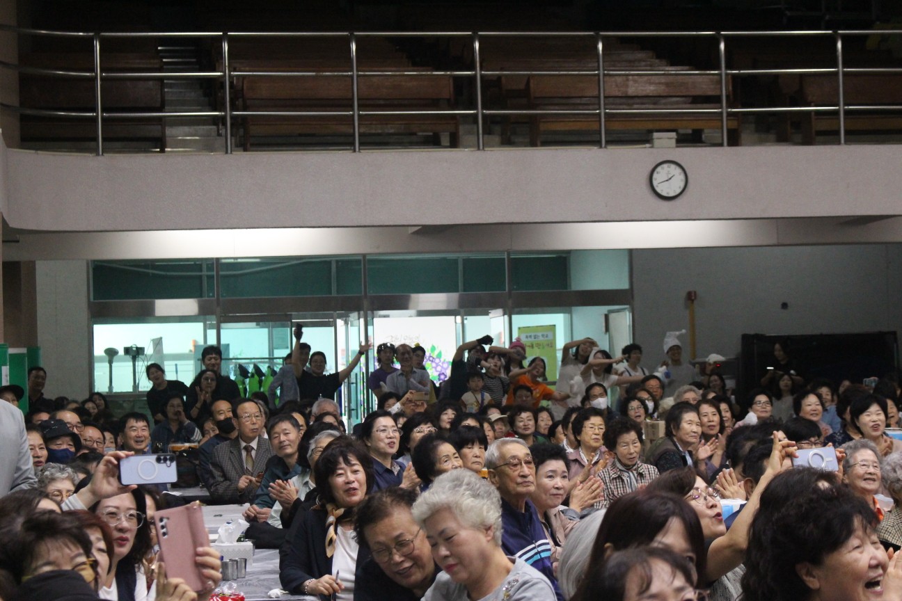 IMG_5608_copy_1296x864.jpg
