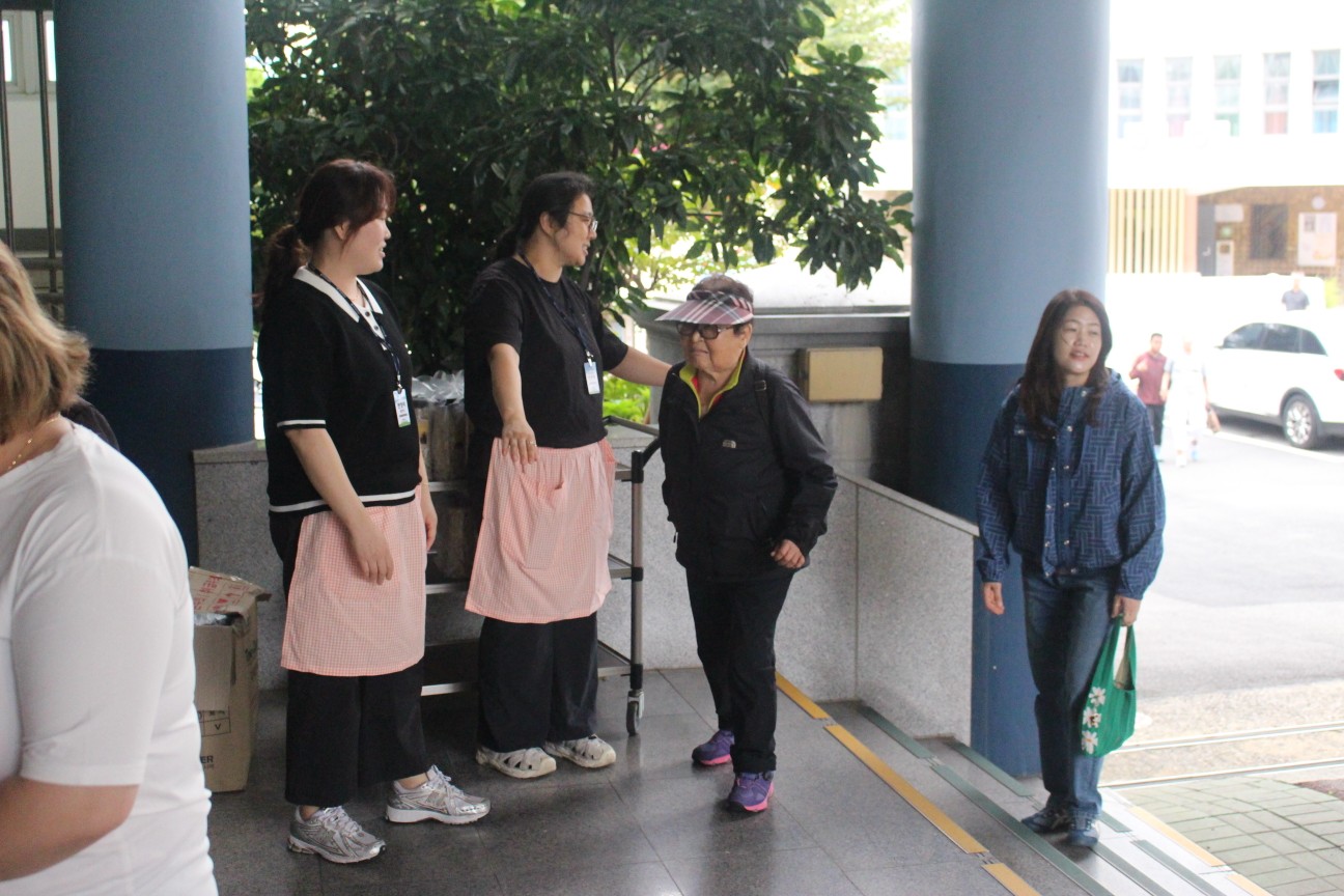 IMG_5451_copy_1296x864.jpg