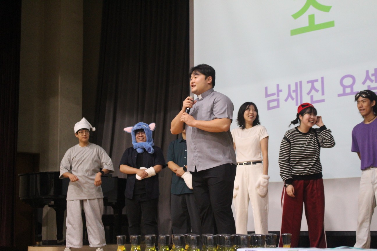 IMG_5565_copy_1296x864.jpg