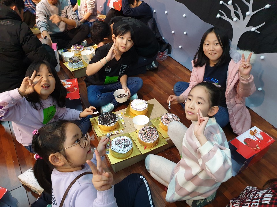 2019-12-21 주일학교 성탄맞이 행사 (29).jpg