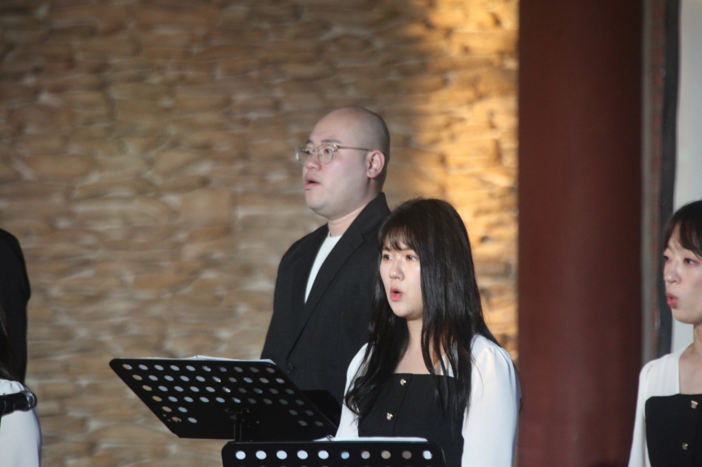 IMG_3305_copy_2246x1497.jpg