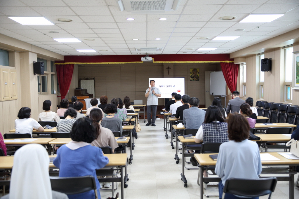 [크기변환]2023-06-25 46기 받아들이는 예식 (03).JPG