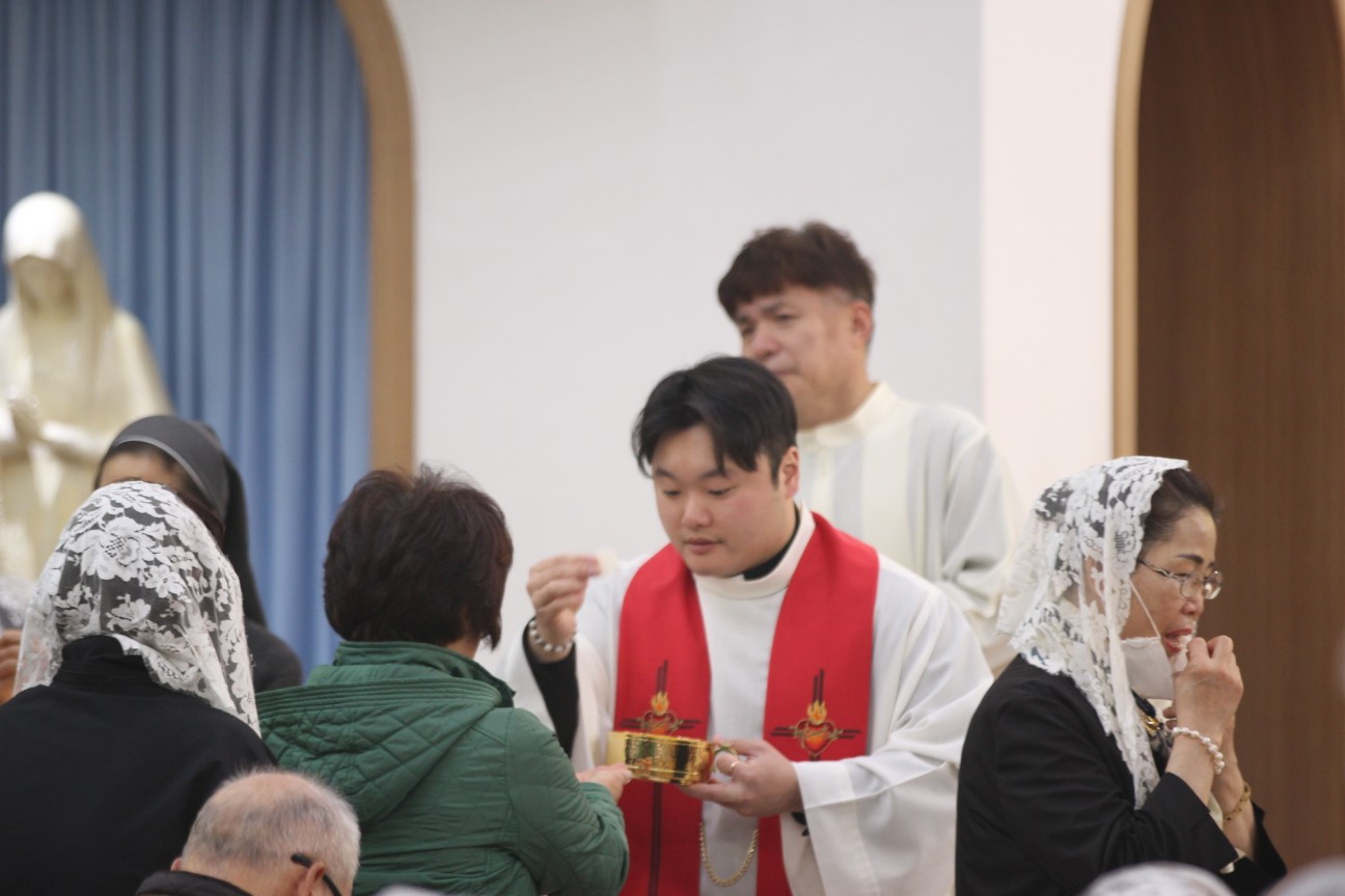 IMG_4823_copy_1296x864.jpg