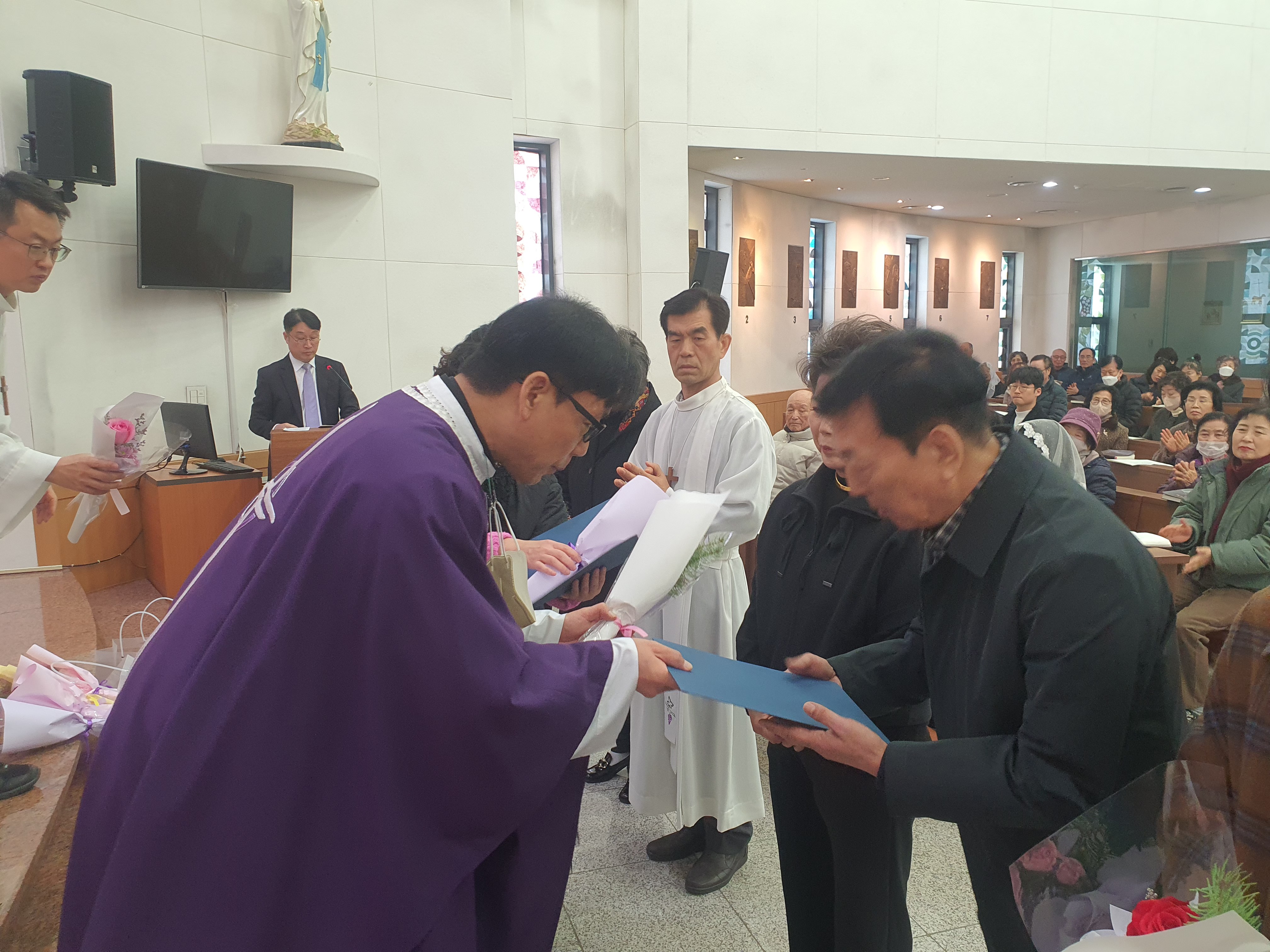 KakaoTalk_20241211_160158182_08.jpg