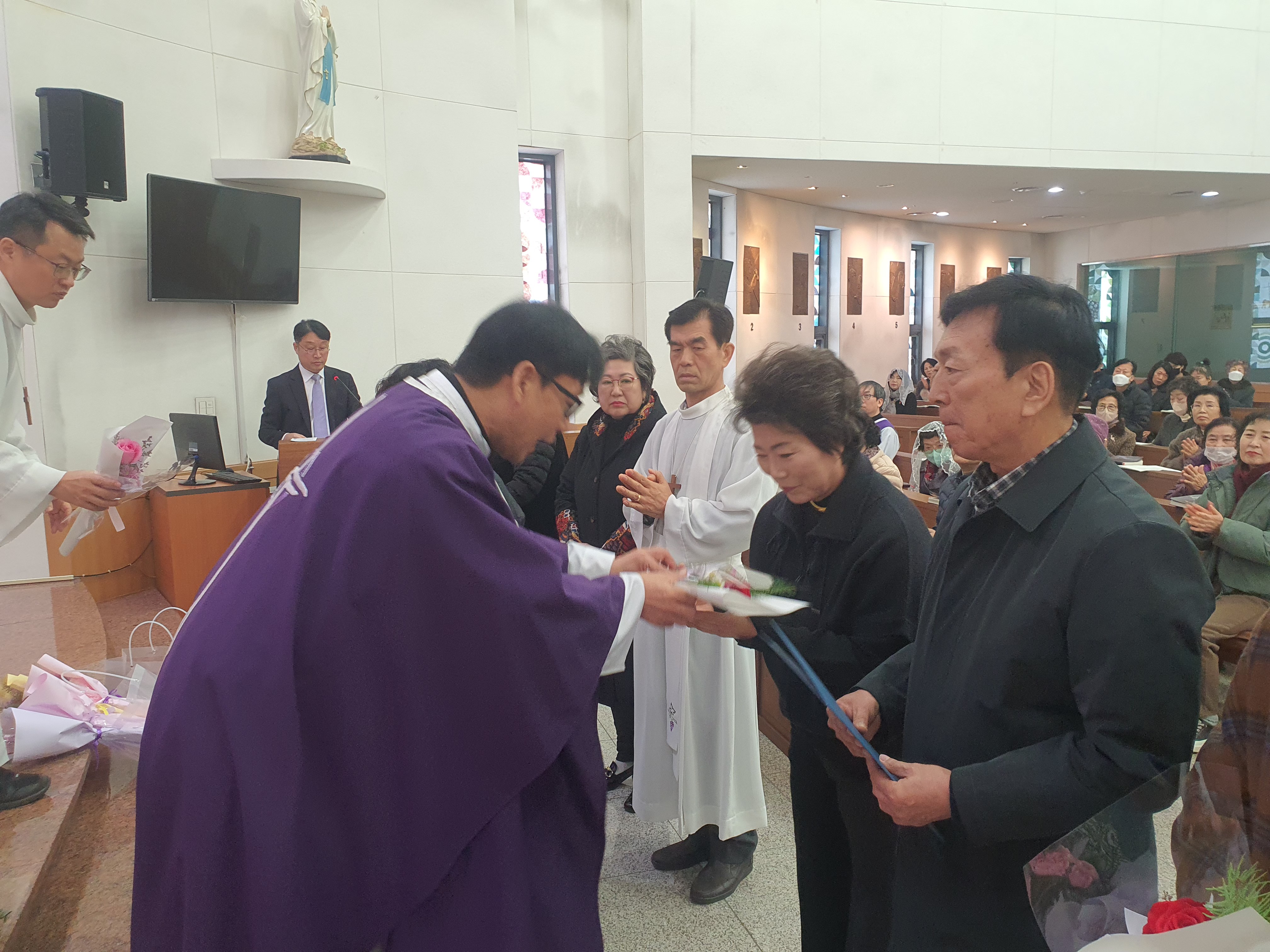 KakaoTalk_20241211_160158182_09.jpg