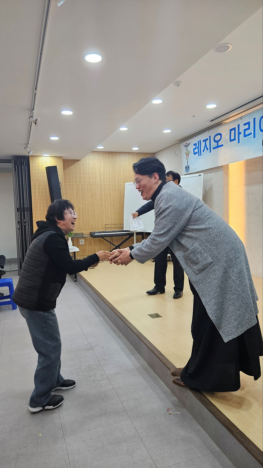 KakaoTalk_20241202_123917428_09.jpg