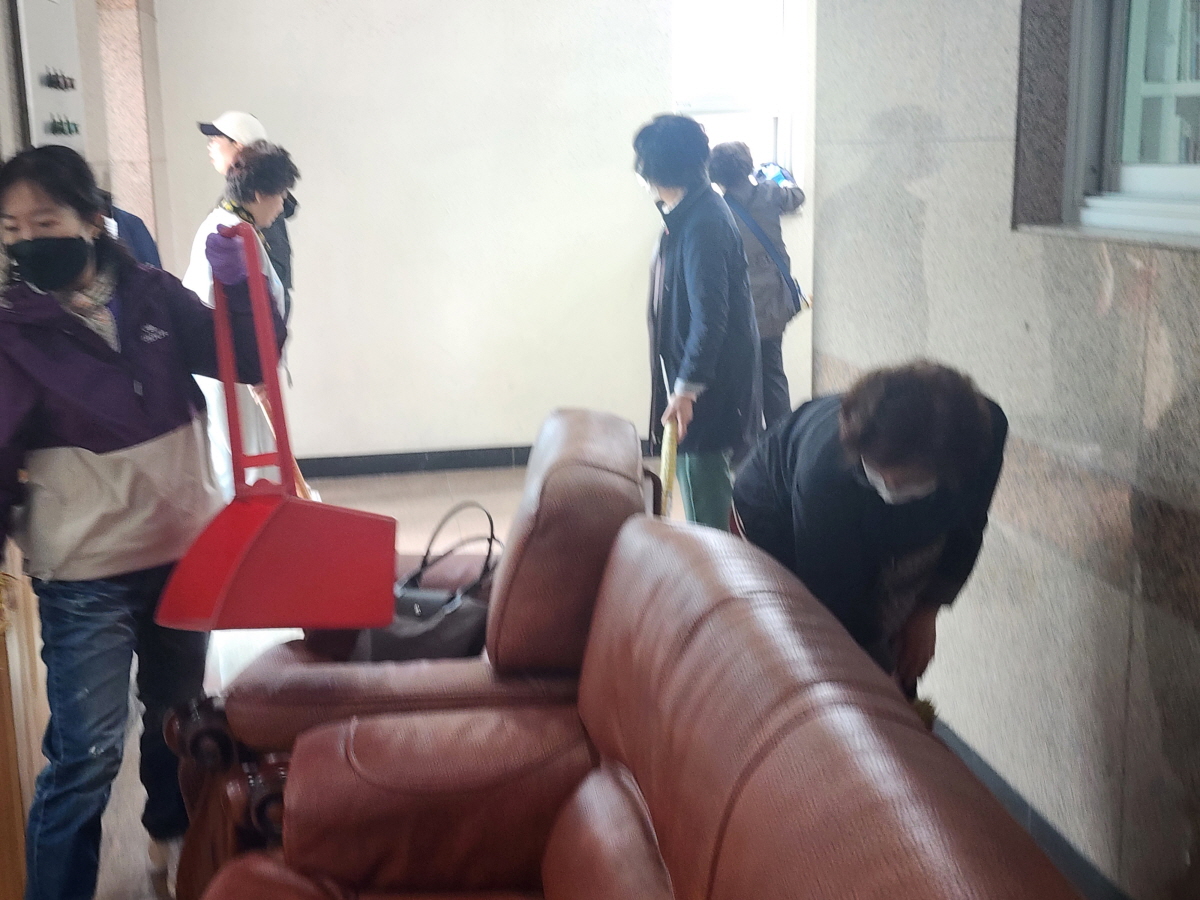 KakaoTalk_20250412_124326410_03.jpg