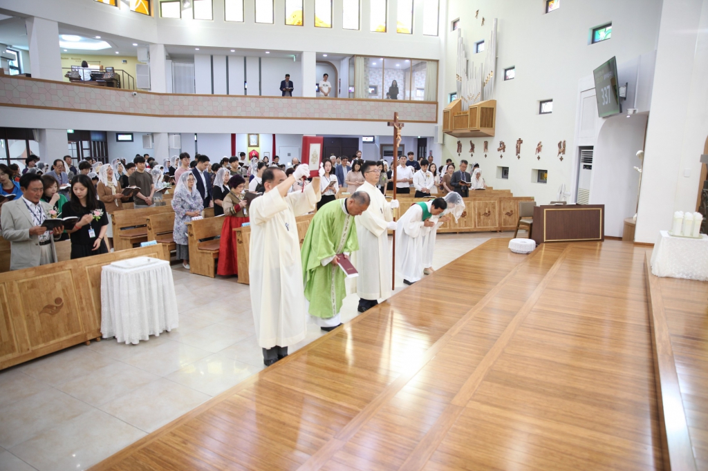IMG_2738_copy_2246x1497.jpg