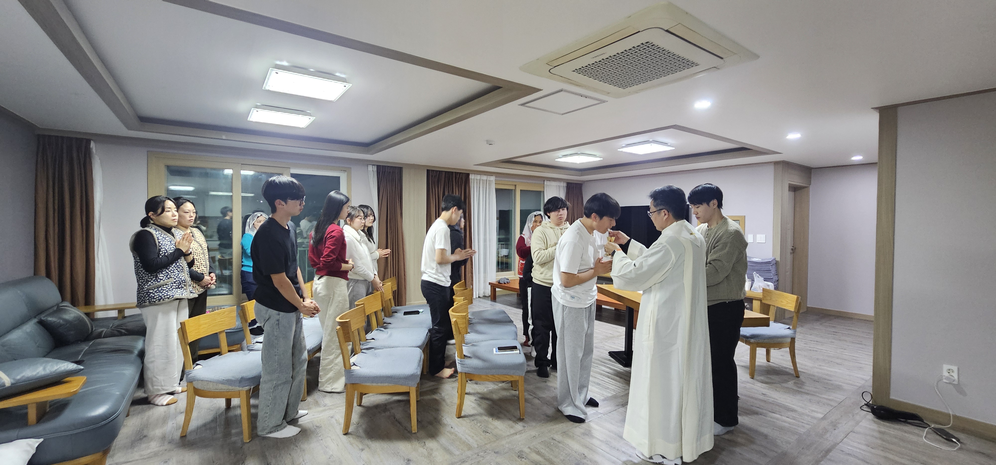 KakaoTalk_20250107_110633133_14.jpg