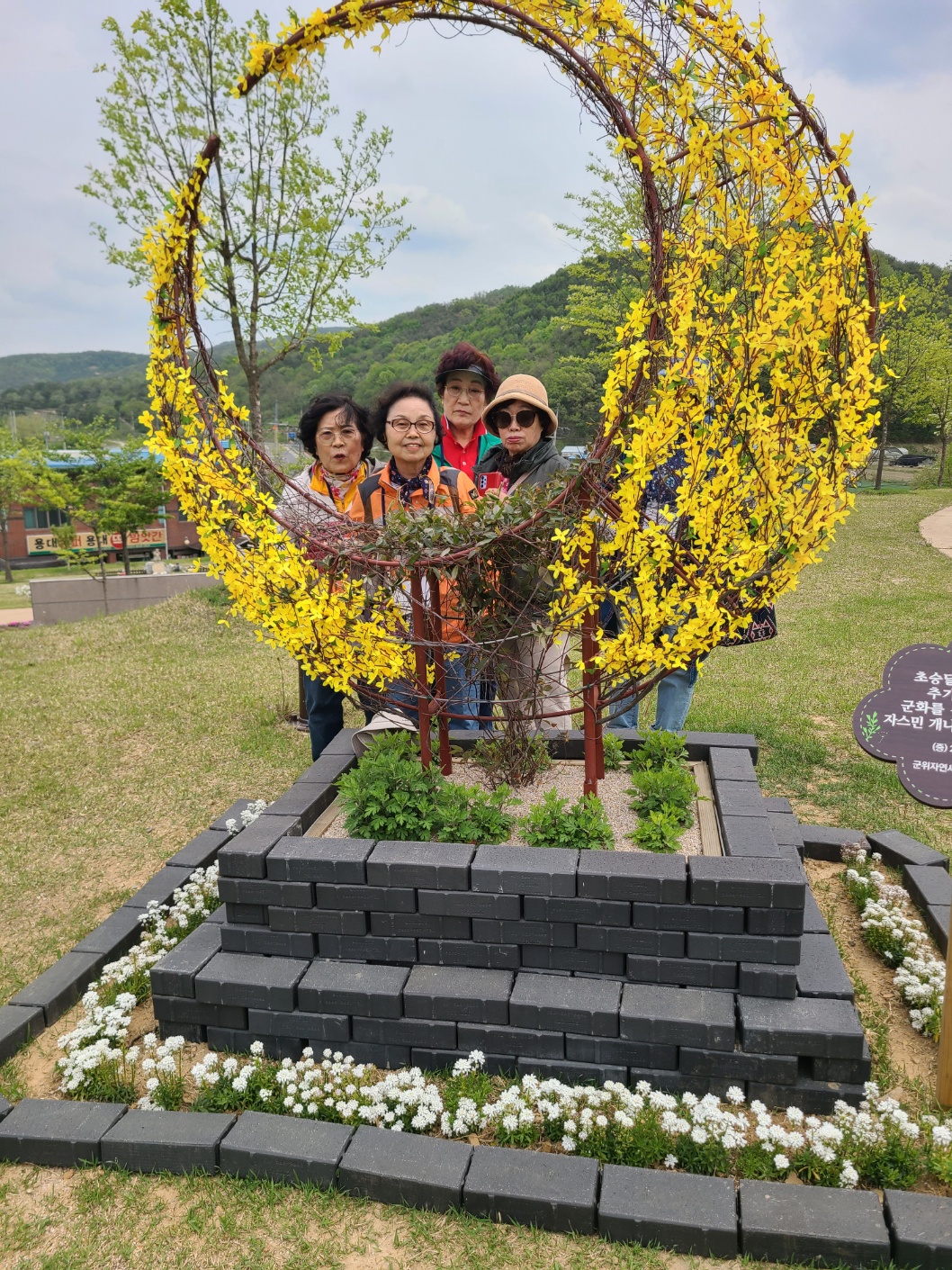 KakaoTalk_20250502_162842635_29.jpg
