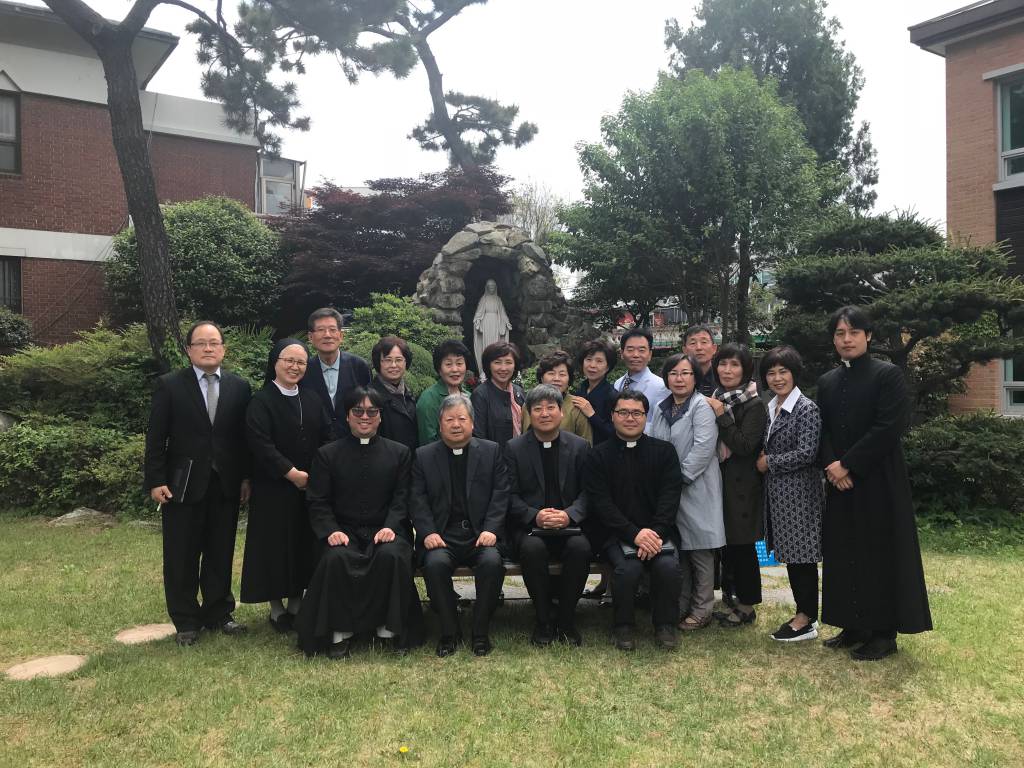 지구장사목방문.jpg
