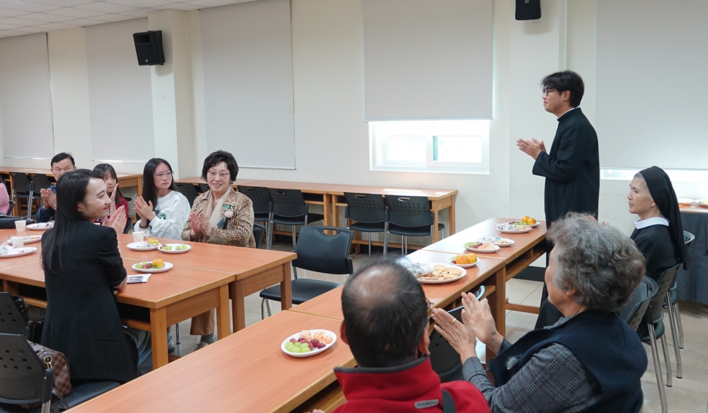 DSC06038-1.JPG