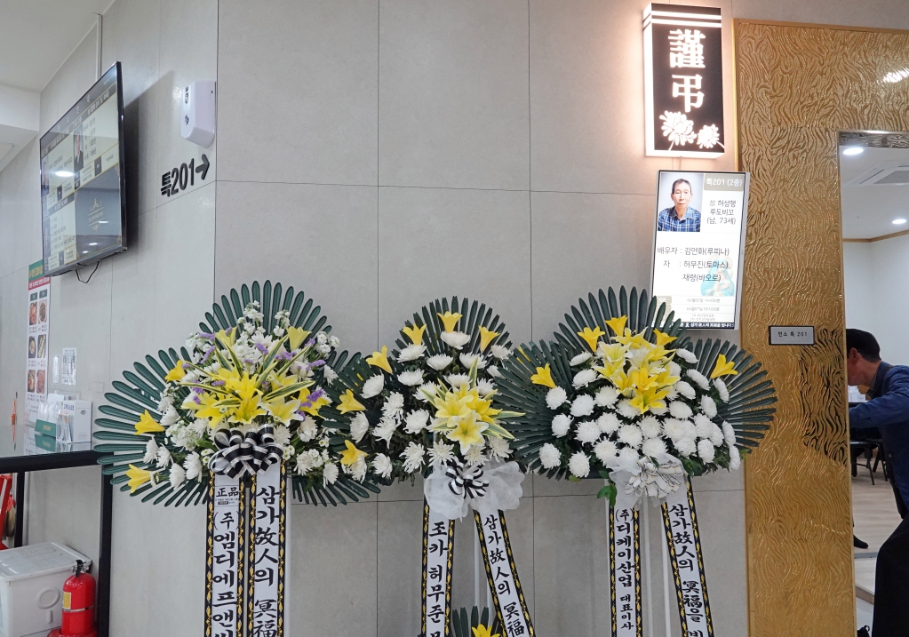 DSC09468-1.JPG