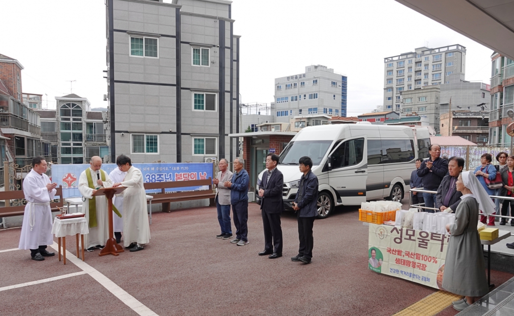 DSC04570-1.JPG
